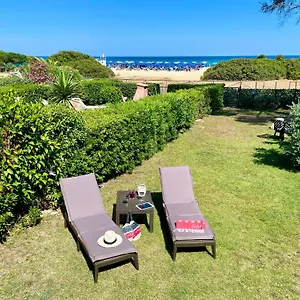 https://villa-angela-costa-rei.in-sardinia.net